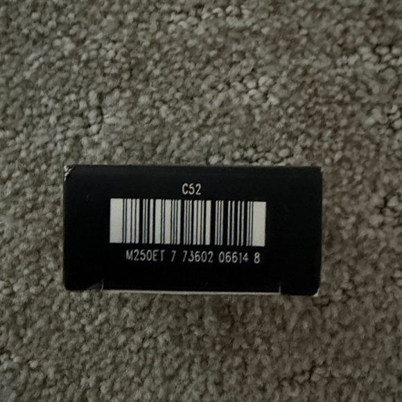 New in Box MAC Cosmetics Eyeshadow - Naked Lunch Frost - Picture 3 of 3